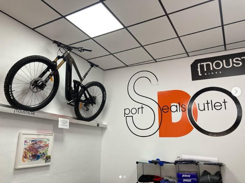 Acerca de ropa deportiva en San Adrián